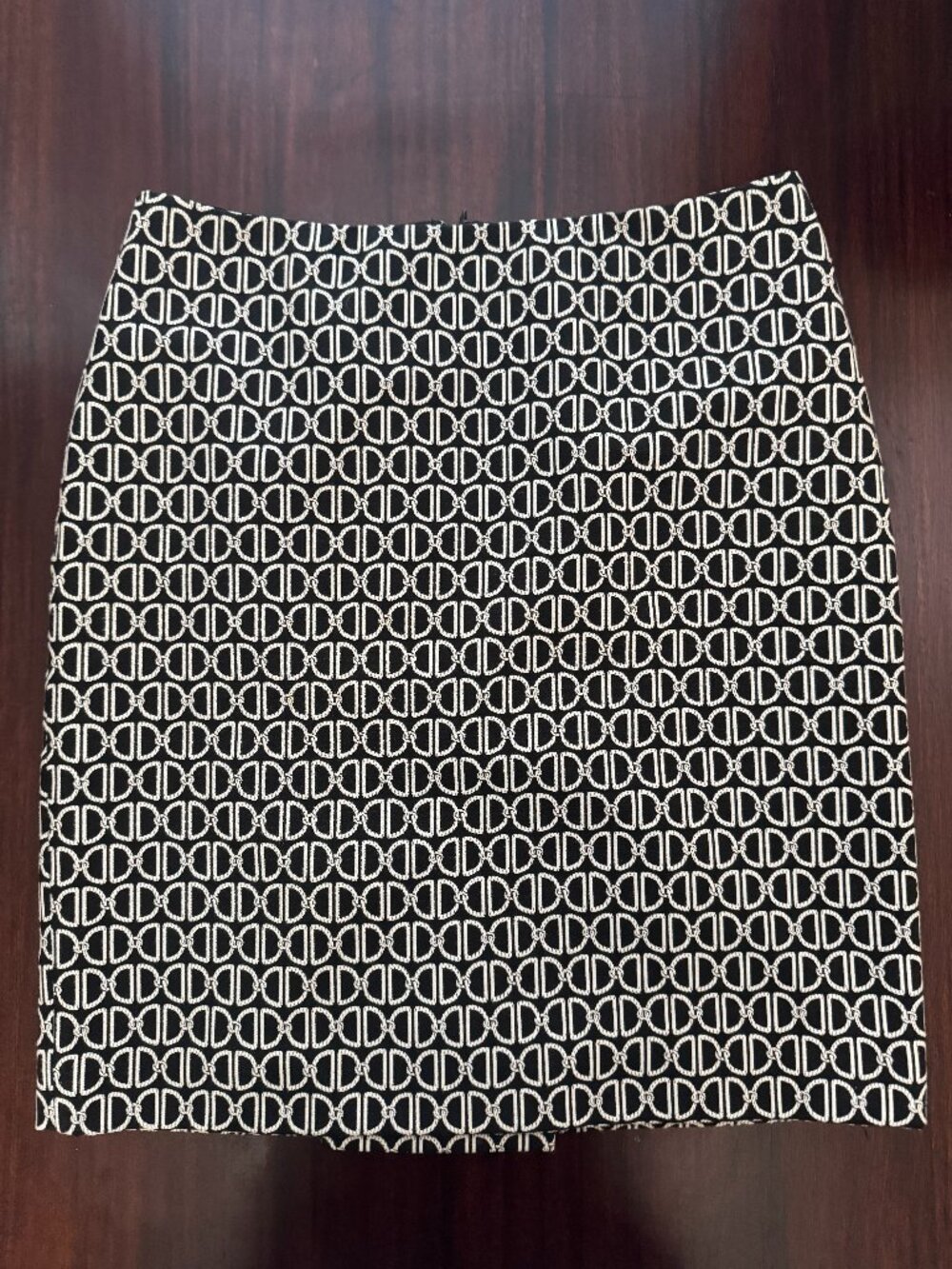 White House Black Market Black White Geometric Pencil Skirt Size 8